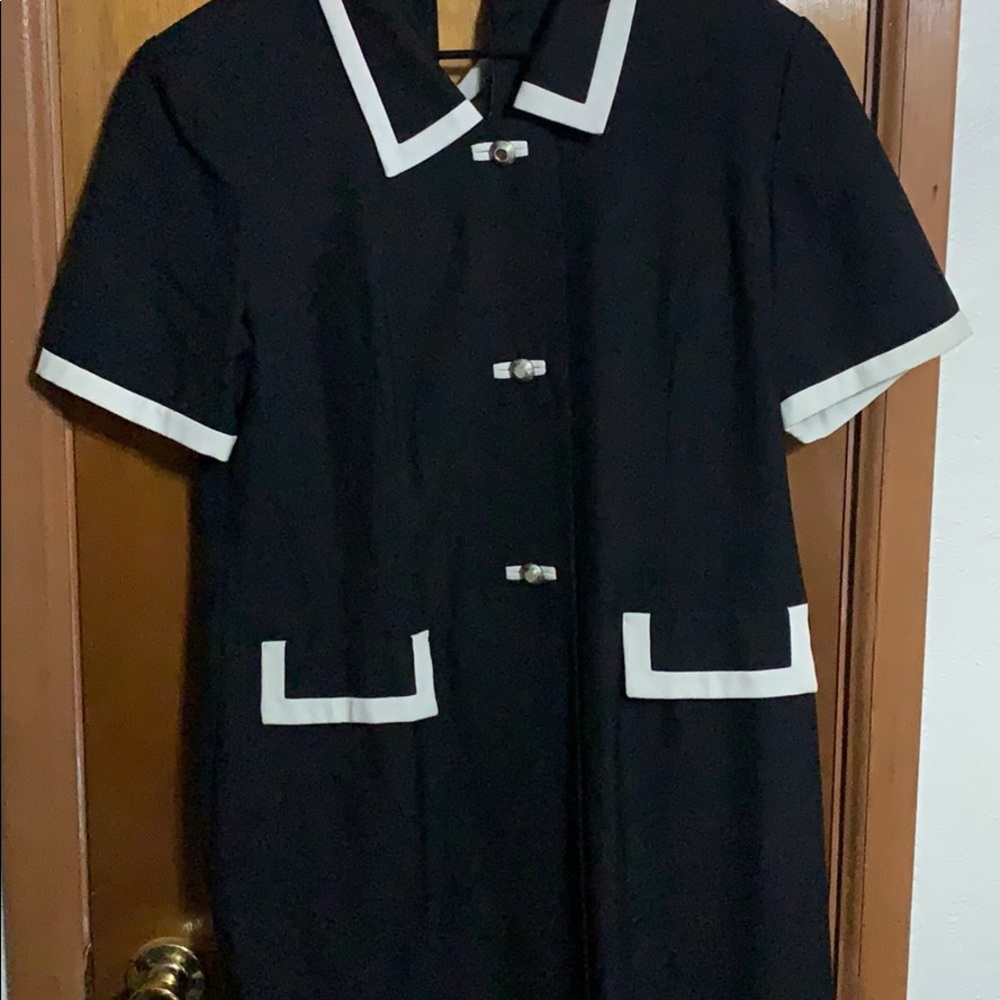 Leslie fay black dress with white accents